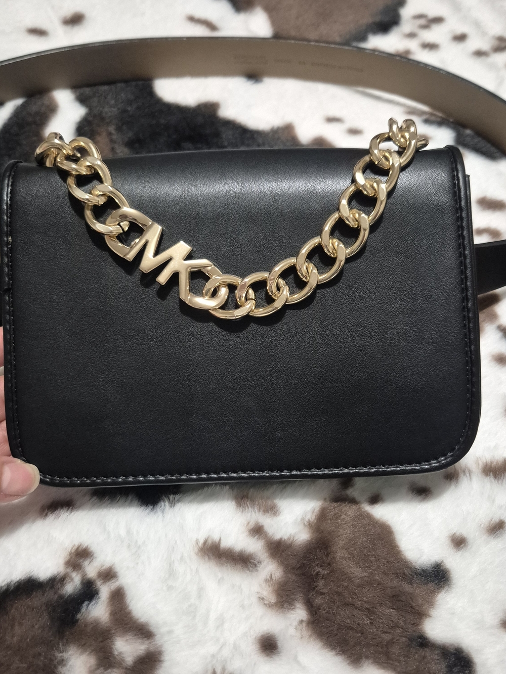 NWT Michael Kors Black Faux Leather Crossbody with Gold Chain Accent-SizeS/M